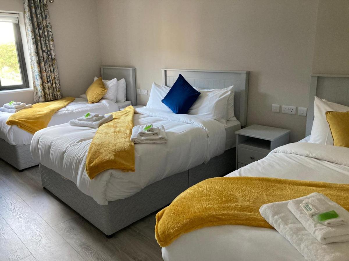 The Leitrim Inn And Blueway Lodge County Leitrim Екстер'єр фото